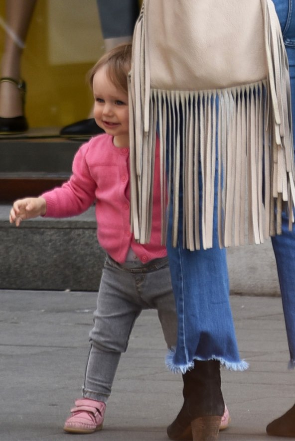 Jelena Veljača i Dražen Čuček: Prvi koraci malene Lene popraćeni su vriskom i smijehom