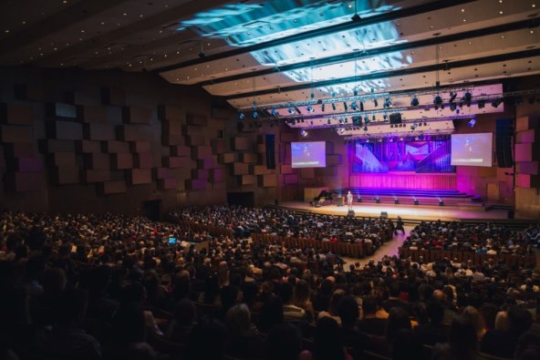 Ivan Šarić zaradio ovacije u rasprodanom Lisinskom