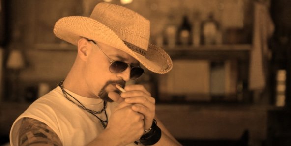 Dagan Lukić Luky nakon 12 godina prekinuo medijski šutnju i vratio se na scenu