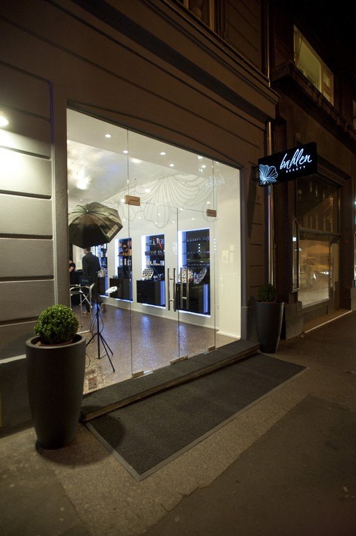 Tamara Garbajs i Ornela Vištica pohitale na otvorenje nove beauty oaze 