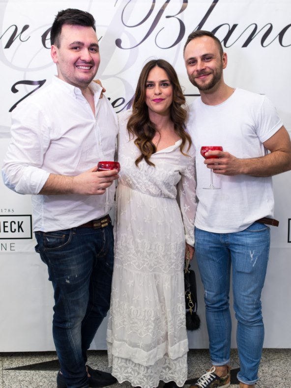 SHOPPING SA ŠAMPANJCEM I Borna Kotromanić podlegla trendu neobičnih obrva