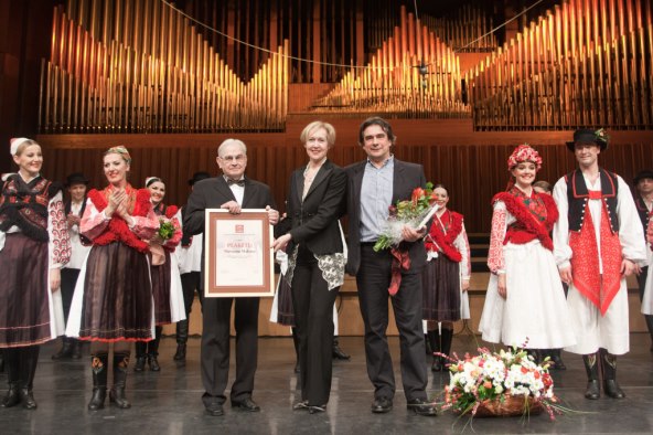 Kako je bilo na koncertu Ansambla LADO?!