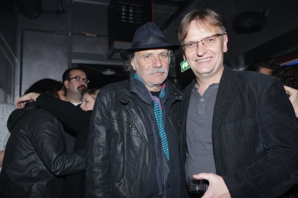 Nina Violić nagradu Teatar.hr poklonila mami  