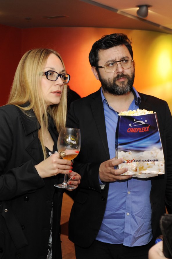 Premijera filma 'U troje sa žigolom'