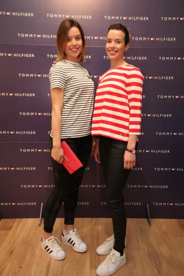 Lijepa Jolina supruga u još jednom chic izdanju