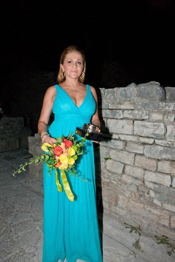 Nakon međunarodnog priznanja u Cannesu film "Zvizdan" i u Puli dobio šest nagrada