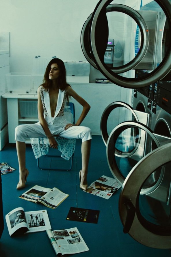 Sedamnaest modela, jedna ideja