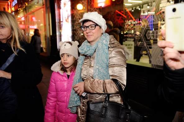 Super seniori završili dan pjesmom i plesom