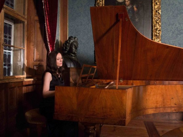 Nova ekranizacija Glembajevih u režiji Željka Senečića