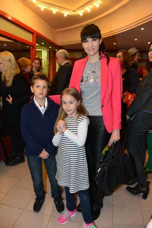 Milana Vlaović i kći Nika rado su pogledale predstavu za djecu  