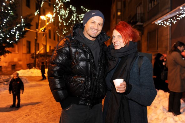 Modna revija i božićni ugođaj privukli brojne poznate u Dežmanovu