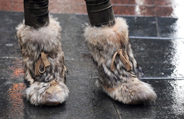 Krznene bunde i čizme prevladale užurbanim zagrebačkim ulicama