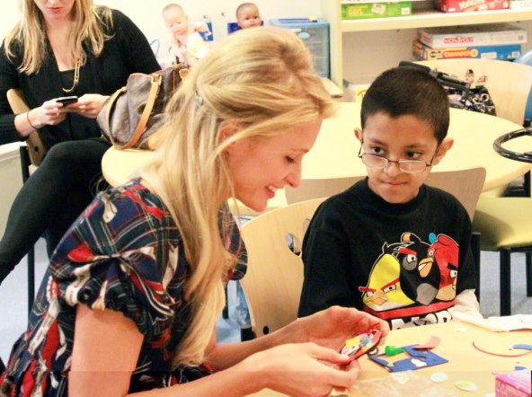 Paris Hilton kao humanitarka