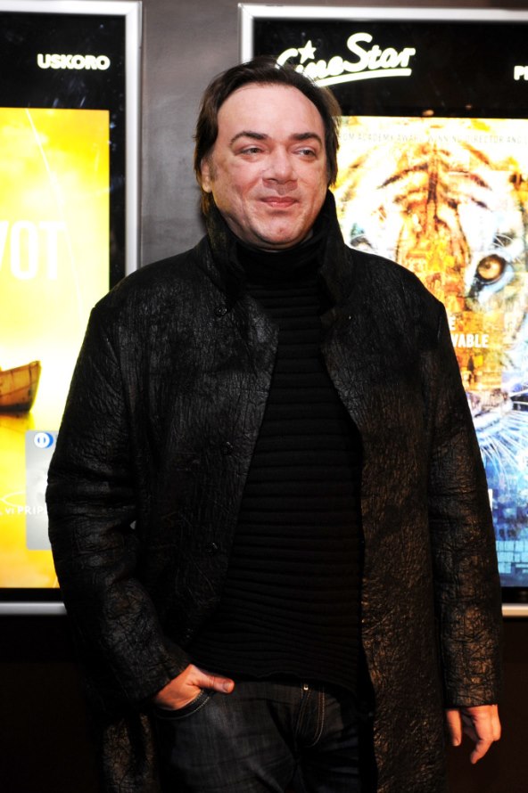 Aleksandar Stanković u kinu bez supruge Željke