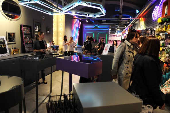 Bolje od špice – Cosmo druženje u Accessoiresu