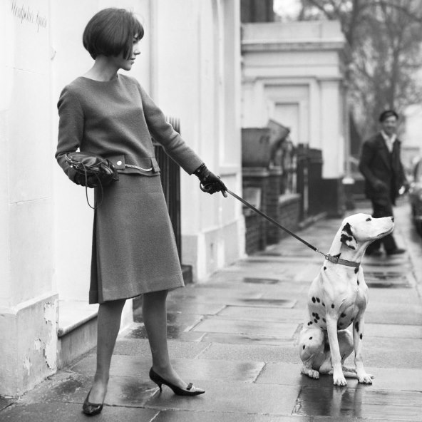 Svi su ludi za minicama i stilom odijevanja a la MARY QUANT