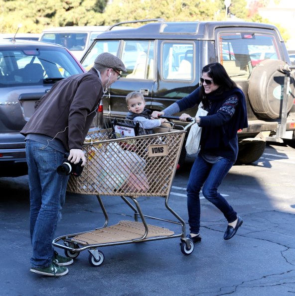 Ljutita Selma Blair nasrnula na paparazza