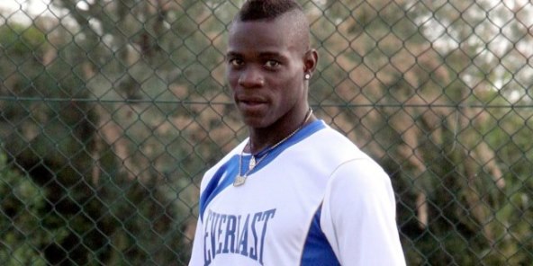 Mario Balotelli na odmoru s Francescom Monti
