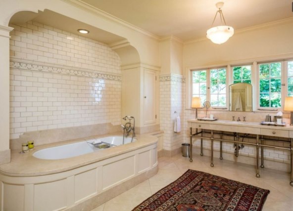 Prošetajte novim luksuznim domom Angeline Jolie