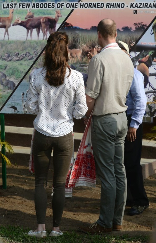 OVO SI VEĆ MOŽEMO PRIUŠTITI Kate Middleton je chic u trapericama od 280 kuna