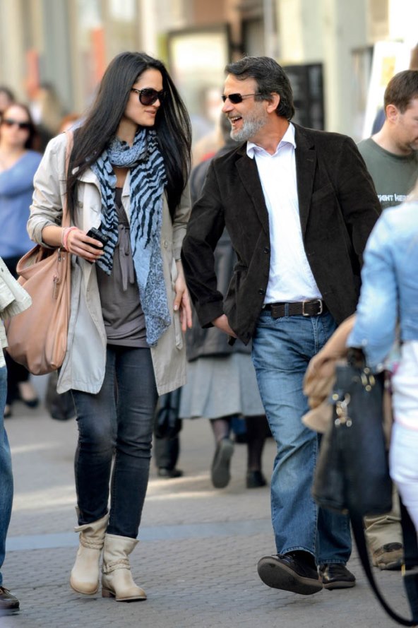 'Kapetan Tonči' iz Larinog izbora uživa sa novom djevojkom