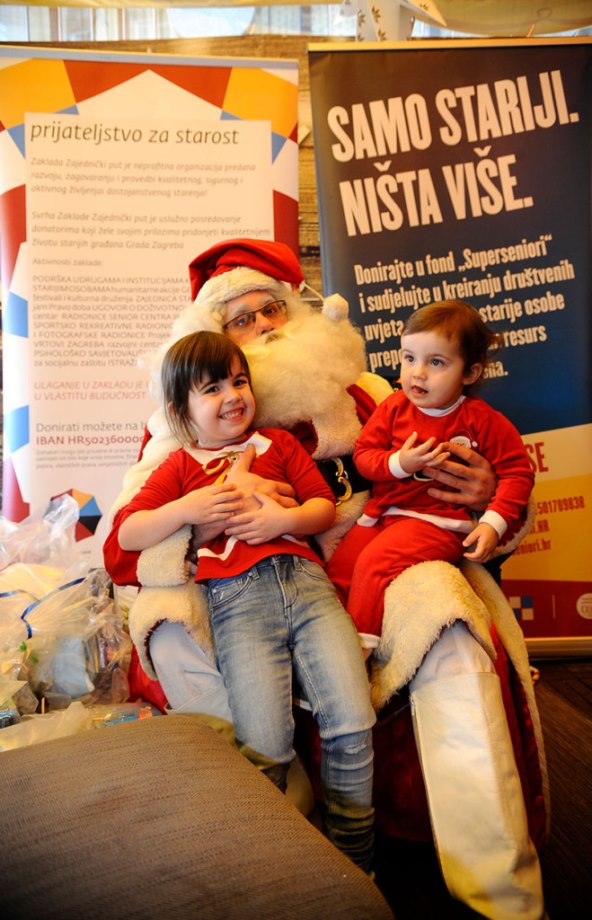 Poklon s pričom: Božićni dar oboljeloj djeci