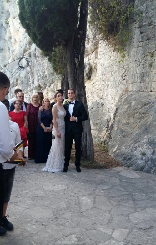 Poznati nogometaš odveo je dugodišnju djevojku pred oltar