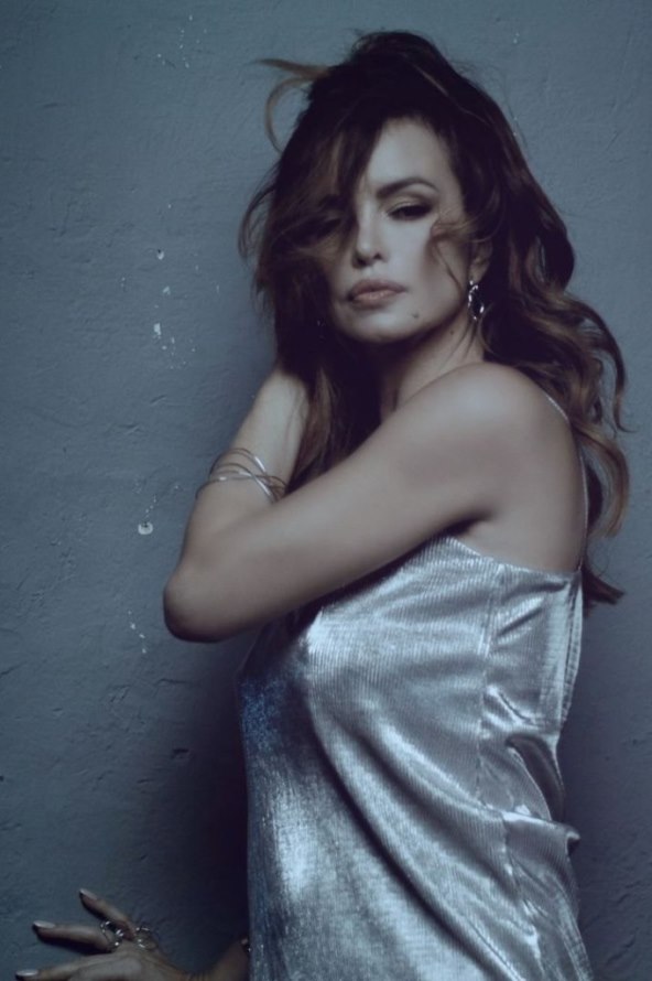 Još više seksepila i putenosti: Pogledajte novi Severinin spot