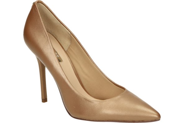 Top sandale u kojima ćete izgledati odvažno ovoga ljeta