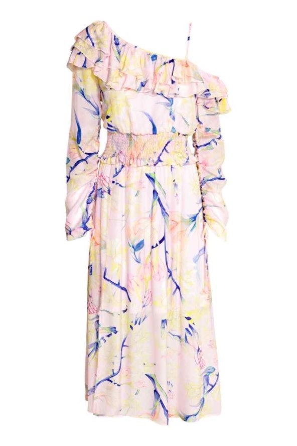 Pjevačica najradije bira haljine mnogima omiljenog high street brenda