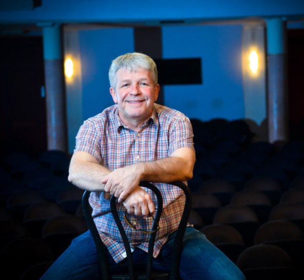 Glumac Željko Konigsknecht tužio banku za 99 lipa, dobio 16 000 kuna