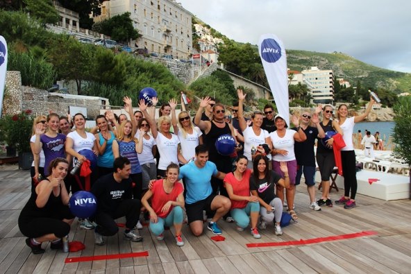 Atraktivne ljepotice i sportaši slavili zdrav život