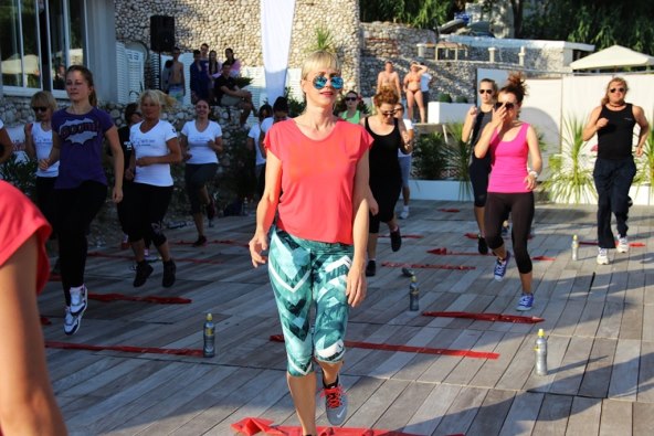 Atraktivne ljepotice i sportaši slavili zdrav život