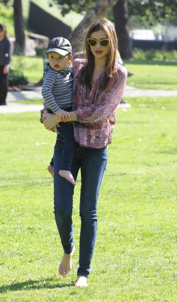 Pospani Mirandin sin Flynn 