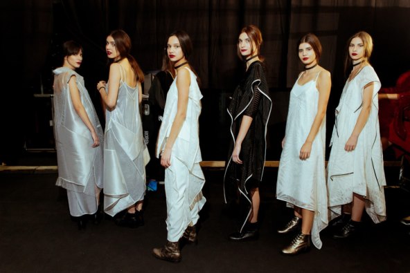 Nenametljiv odmak od trenda