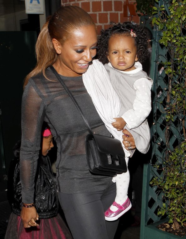 Eddie Murphy imao je raskalašen ljubavni život, ima 10 djece s 5 različitih žena