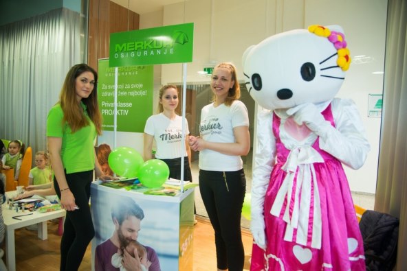 Iris Androšević Pinjuh sa sinom uživala na Storykids radionici