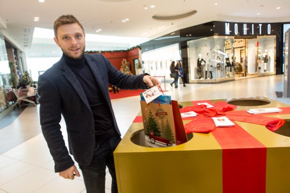 Ostvarene su želje s Humanitarnog drvca želja u Arena Centru