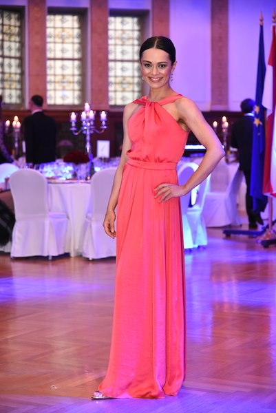 Humanitarni Bečki bal nisu propustila ni domaća poznata lica