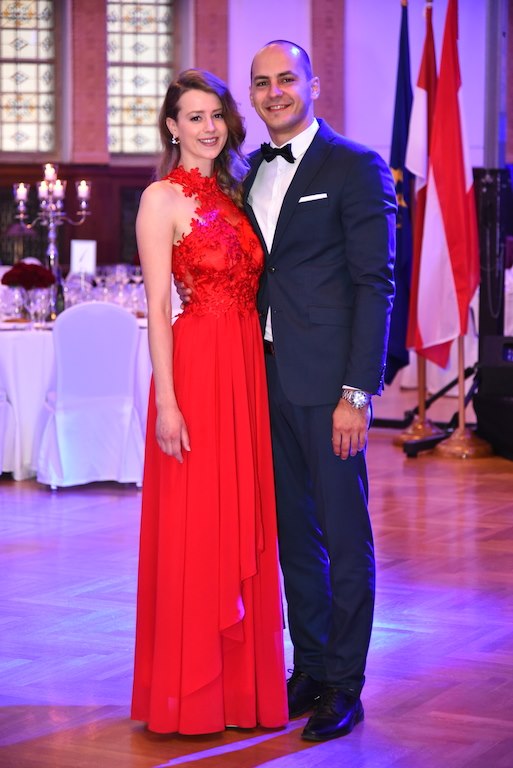 Humanitarni Bečki bal nisu propustila ni domaća poznata lica