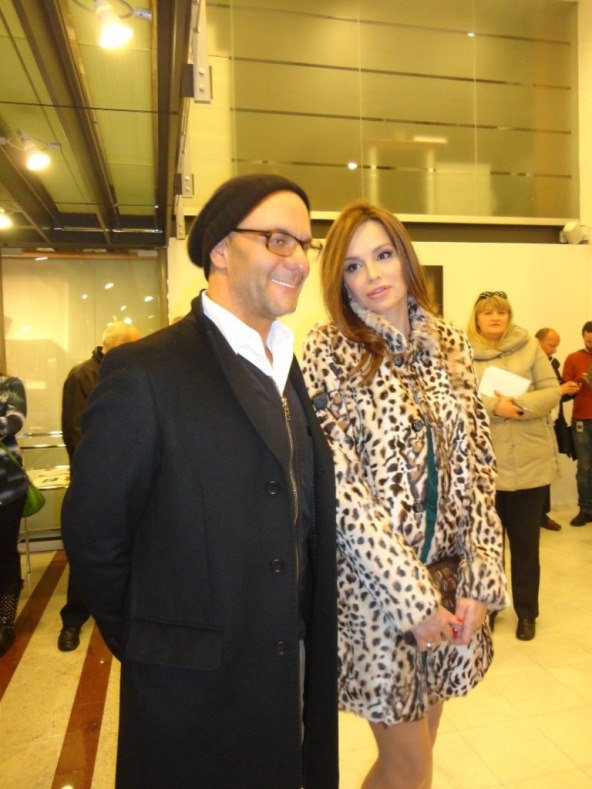 Severina u tigrastoj bundi plijenila pažnju na izložbi Dimitrija Popovića 
