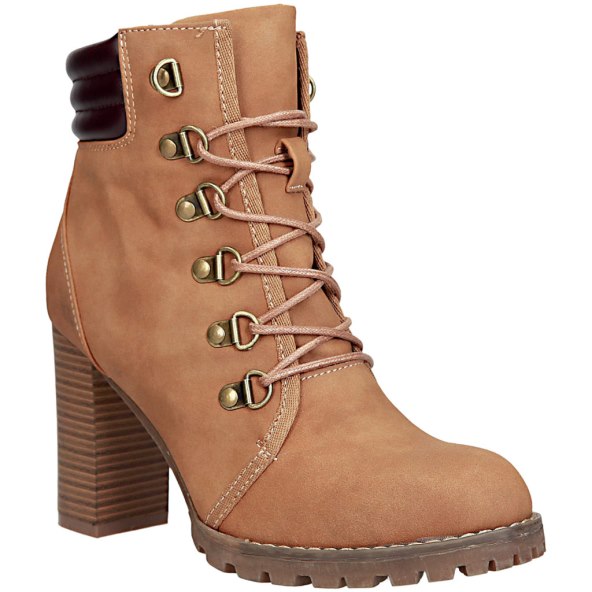 Što kupiti na sniženju? Odaberite komade koje ćete nositi još ove zime