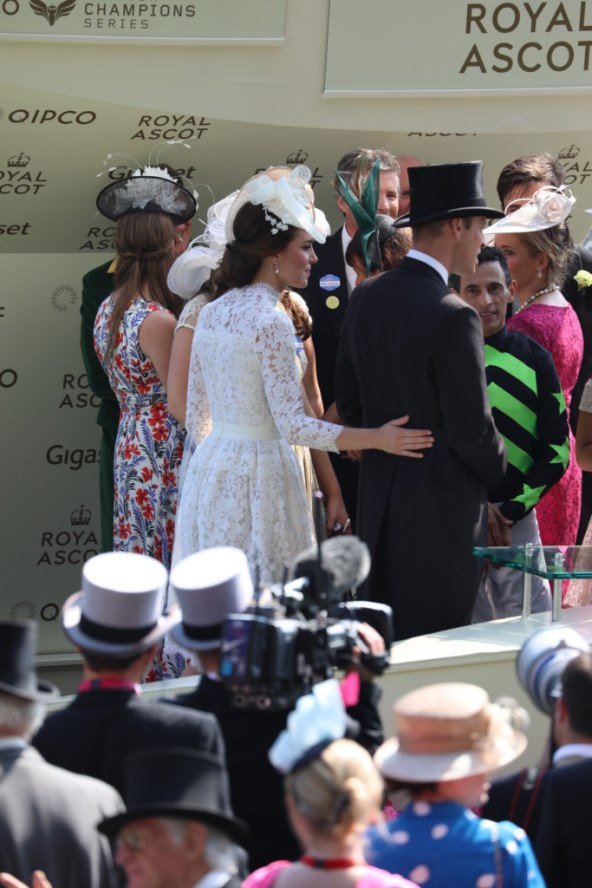 Svi su pogledi opet bili upereni u vojvotkinju Kate. I to s pravom!