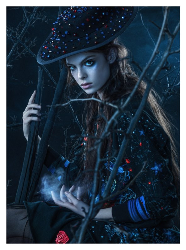 Boudoir Spell to Sell:  Spoj umjetničke fotografije i mode