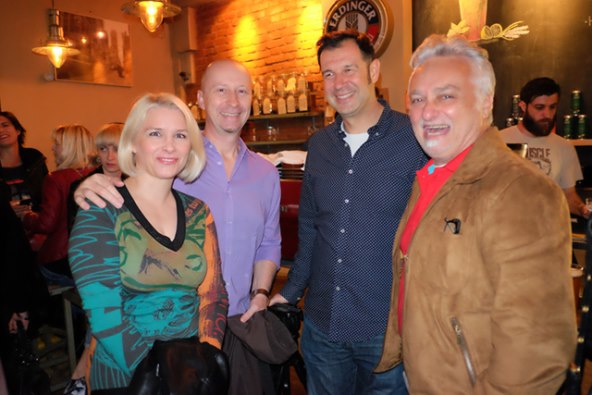 Samo je jedan razlog zašto su svi jučer bili u Dvorištu