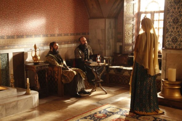 Sulejman planira tajni napad na Ibrahima, a Kuzey traži osvetu