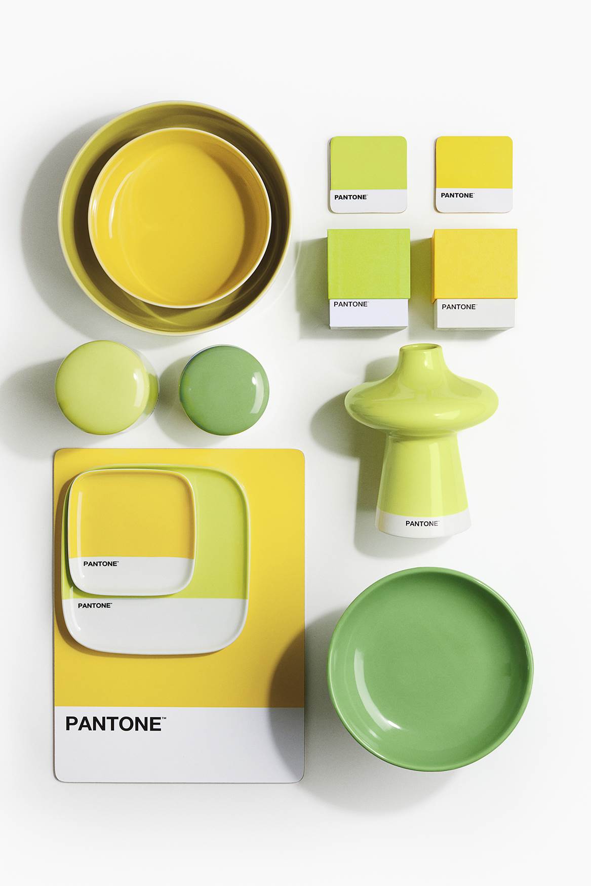 Odlična nova HM Home x Pantone kolekcija tanjura, zdjela i čaša