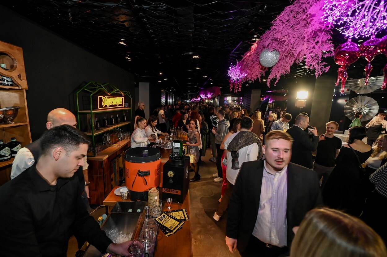 Atmosfera na Storybook partyju u Zonaru