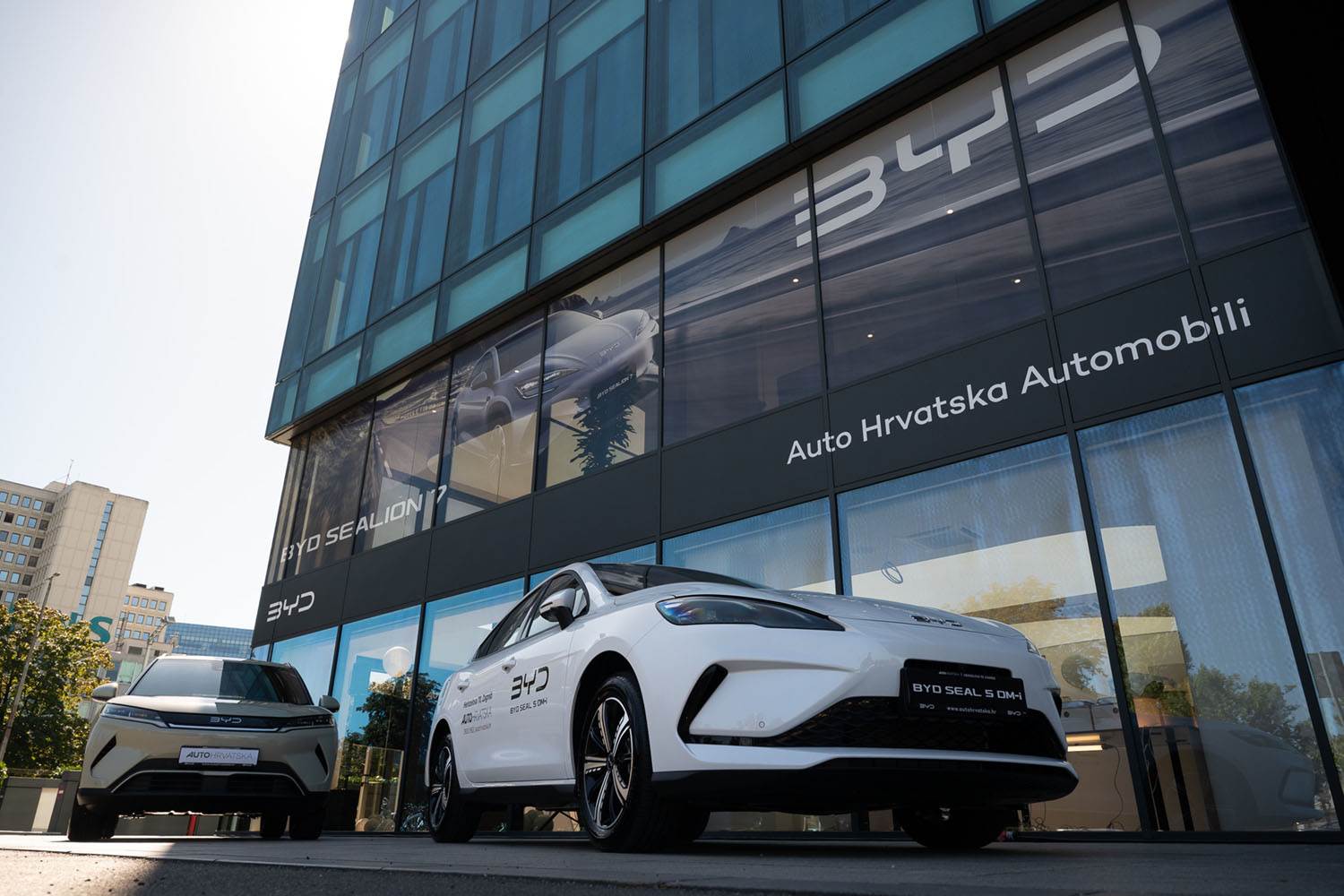 Auto Hrvatska svečano otvorila BYD prodajno-servisni centar u Heinzelovoj 70 u Zagrebu