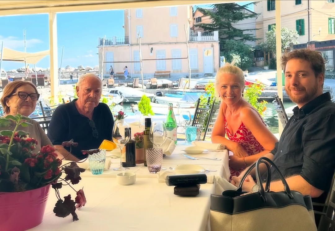 Barbara Kolar s roditeljima i bratom Igorom